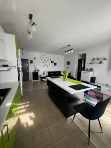 VA3 160393 - Apartment 3 rooms for sale in Floresti