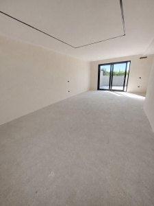 VC4 160437 - Casa 4 camere de vanzare in Nufarul Oradea, Oradea