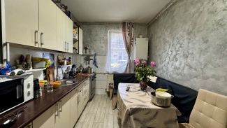 VA3 160574 - Apartament 3 camere de vanzare in Floresti