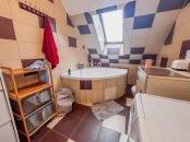 VA3 161065 - Apartment 3 rooms for sale in Floresti