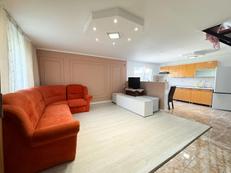 VC4 161523 - Casa 4 camere de vanzare in Floresti