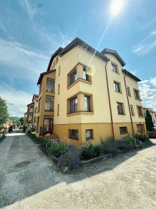 VA3 161542 - Apartament 3 camere de vanzare in Floresti