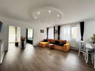VA3 161549 - Apartament 3 camere de vanzare in Floresti
