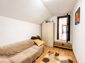 VC6 161639 - Casa 6 camere de vanzare in Floresti
