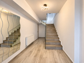 VC4 161782 - Casa 4 camere de vanzare in Floresti