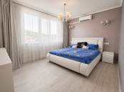 VA3 162684 - Apartament 3 camere de vanzare in Floresti