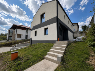 VC4 162993 - House 4 rooms for sale in Manastur, Cluj Napoca