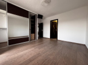 VA4 163128 - Apartament 4 camere de vanzare in Floresti