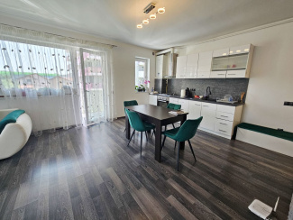 VA2 163152 - Apartament 2 camere de vanzare in Floresti