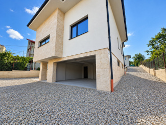 VC4 163501 - Casa 4 camere de vanzare in Andrei Muresanu, Cluj Napoca