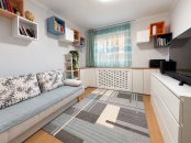 VA3 163710 - Apartament 3 camere de vanzare in Floresti