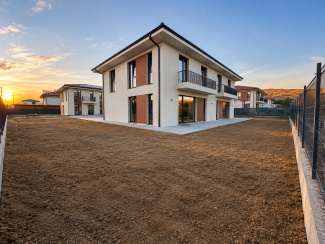 VC4 163886 - Casa 4 camere de vanzare in Chinteni