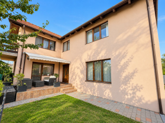 VC4 163915 - Casa 4 camere de vanzare in Floresti