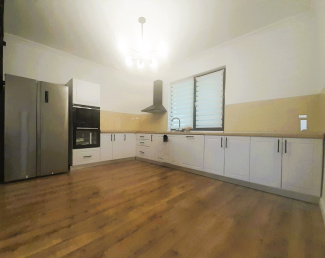 VC5 163973 - Casa 5 camere de vanzare in Sanmartin
