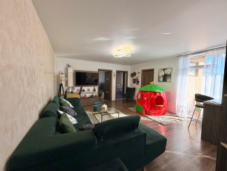 VA3 164186 - Apartament 3 camere de vanzare in Floresti
