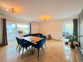 VA3 164236 - Apartament 3 camere de vanzare in Floresti