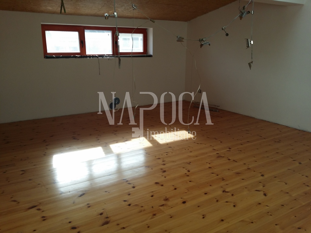 VA4 43182 - Apartament 4 camere de vanzare in Manastur, Cluj Napoca