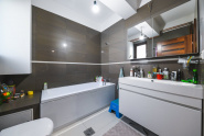 VC5 50847 - House 5 rooms for sale in Floresti