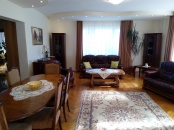 VC6 55096 - House 6 rooms for sale in Floresti