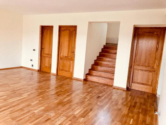 VC7 60342 - Casa 7 camere de vanzare in Europa, Cluj Napoca