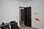 VC4 81480 - House 4 rooms for sale in Floresti