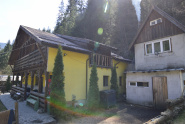 VC9 82863 - Casa 9 camere de vanzare in Sat Cerc, Valea Ierii