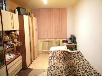 VA3 90470 - Apartament 3 camere de vanzare in Manastur, Cluj Napoca