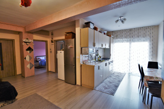 VA3 91307 - Apartament 3 camere de vanzare in Floresti