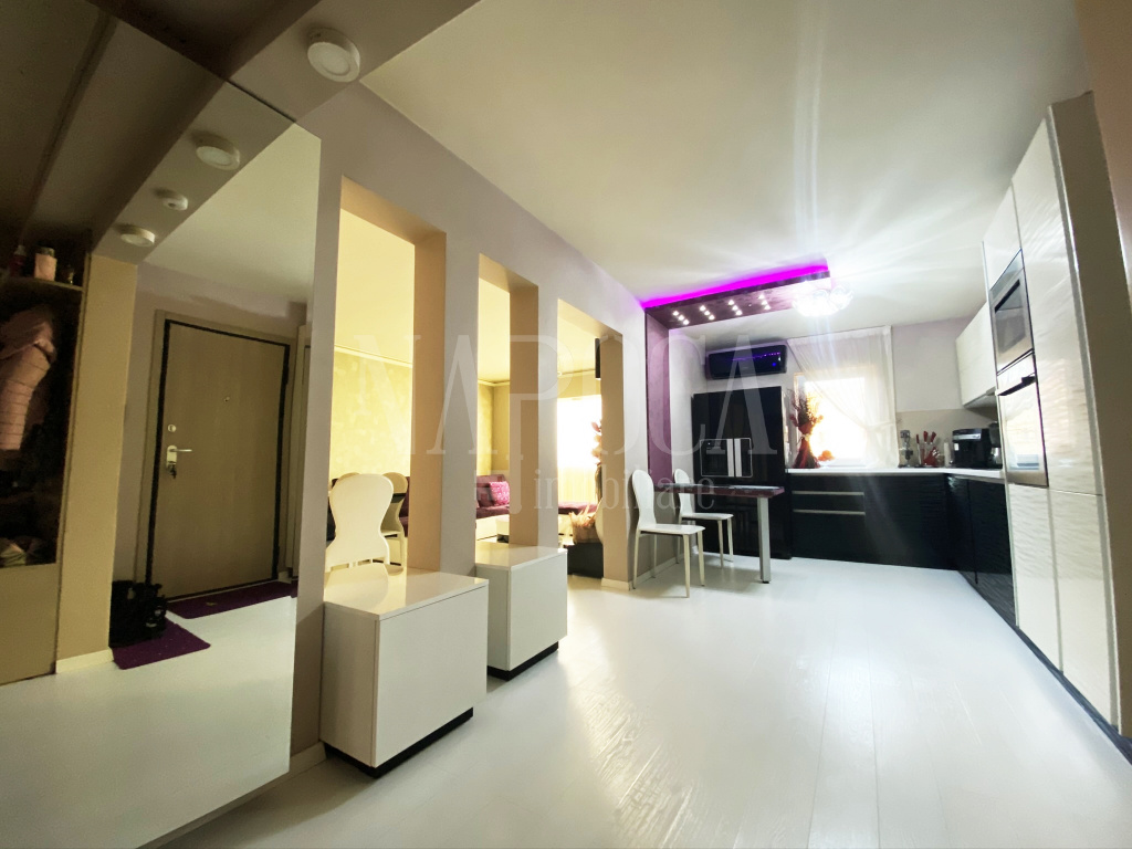VA4 92986 - Apartment 4 rooms for sale in Marasti, Cluj Napoca